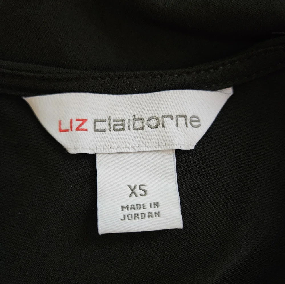 NWT Liz Claiborne Elegant Black Short Sleeve Tee